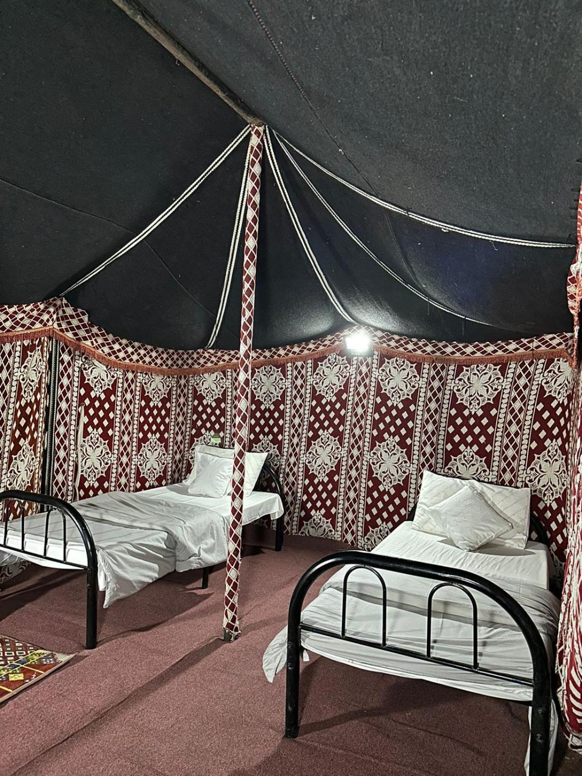 Wahiba Bedouin Rustic Camp Hotell Badīyah Eksteriør bilde
